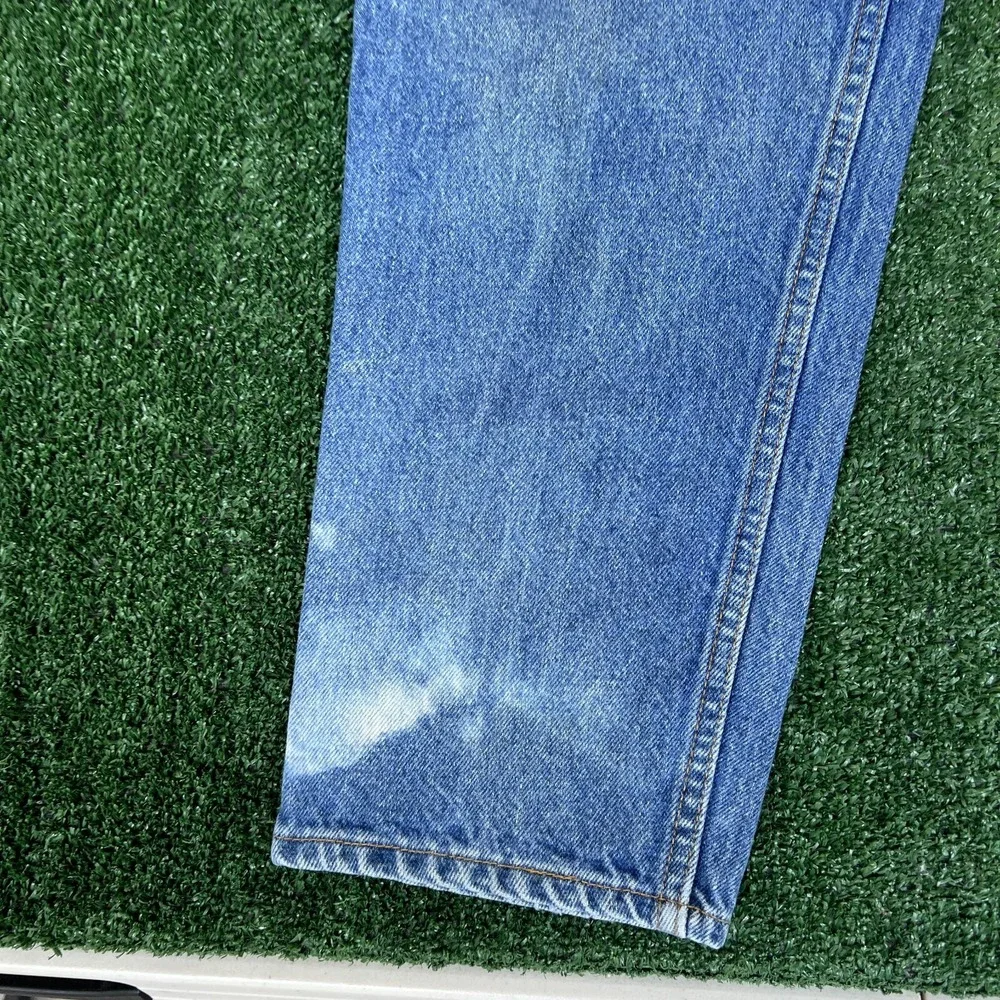 VTG Levi's 550 Jeans Mens 35x31